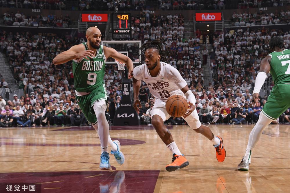 压哨抛投 压哨抛投