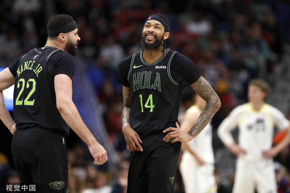 他们敲响了 他们敲响了