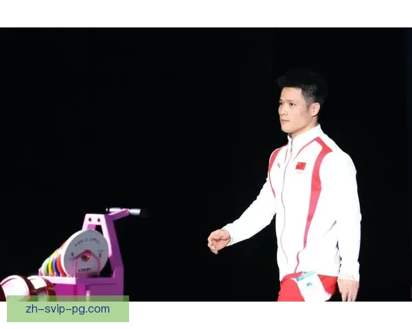 重量挑战：力拔山河，争夺举重联赛荣耀